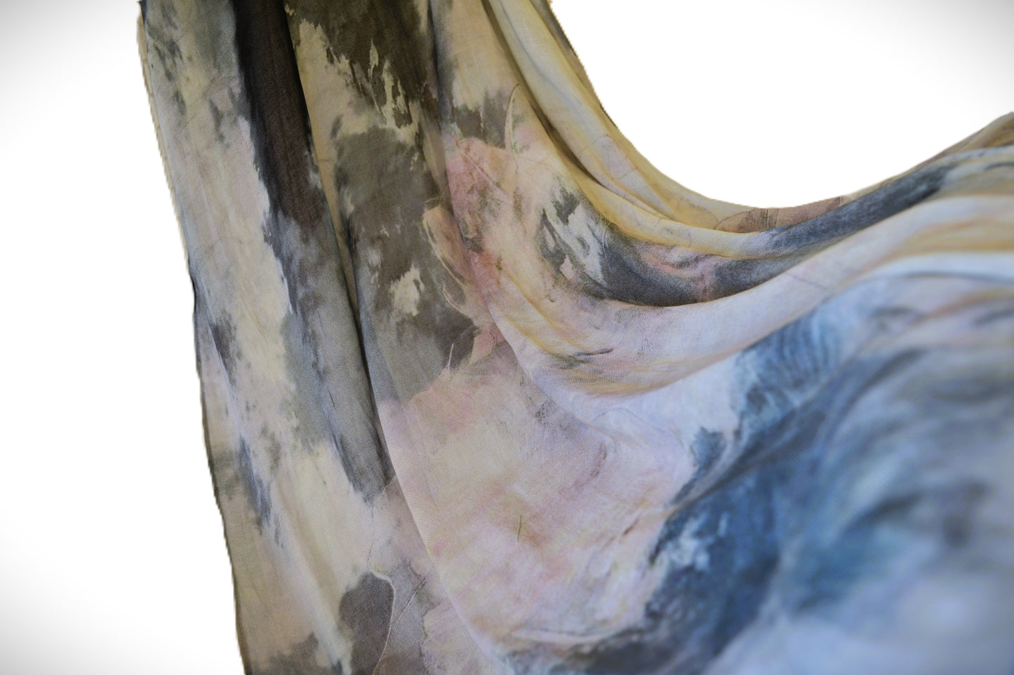 Hawaa Botanica: Printed Modal Hijab