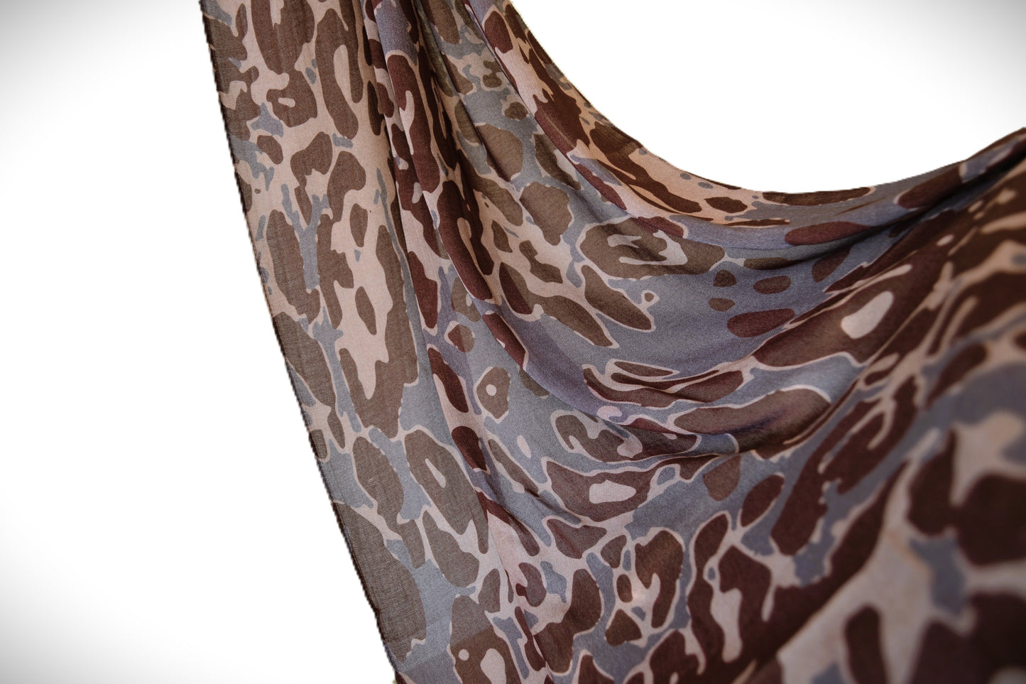 Hawaa Botanica: Printed Modal Hijab