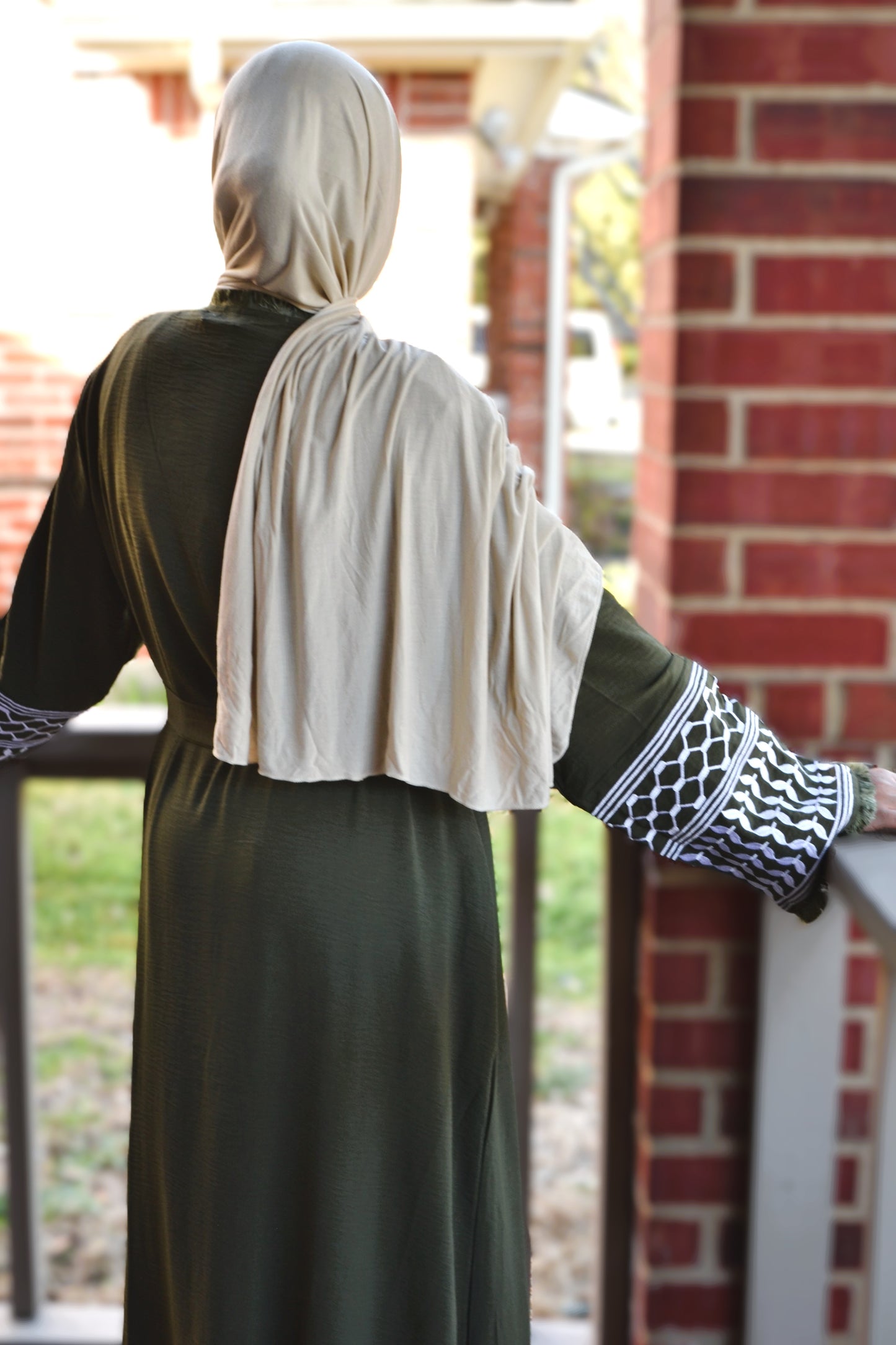 Mommy and Me Keffiyeh Print Abaya: Women