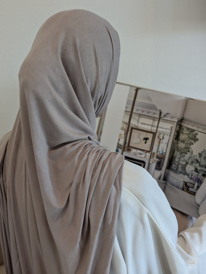 The Malai: Ultra Breathable and Lightweight Jersey Hijab