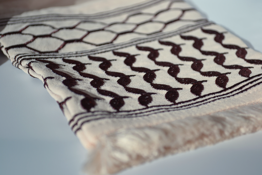 Mommy and Me Keffiyeh Print Abaya: Girls